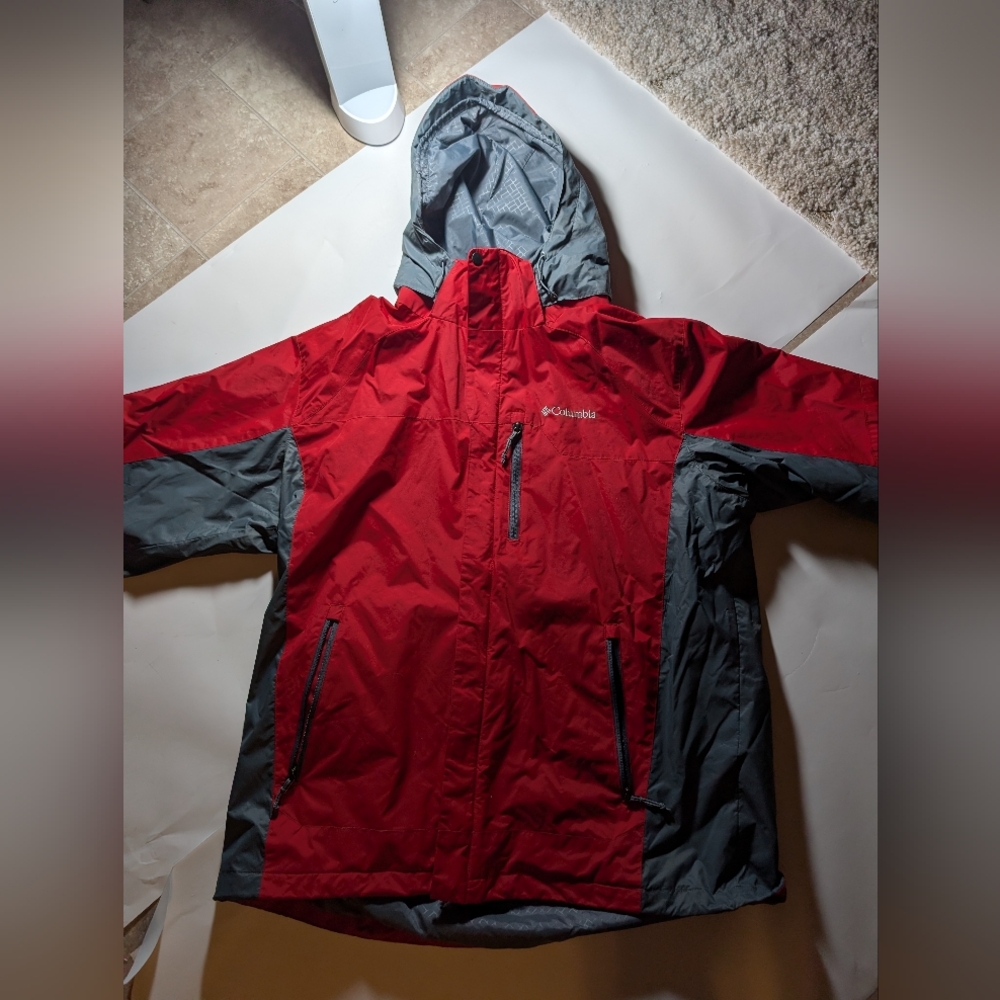 COLUMBIA Interchange Jacket Coat Red Grey MENS XL Hood Water Resisting No Inner.